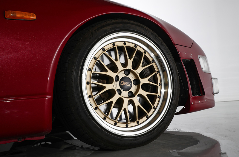 Illustration for article titled This 1991 Nissan 300ZX Is Faster Than A Bugatti Chiron And Expected To Sell For Less Than $100,000